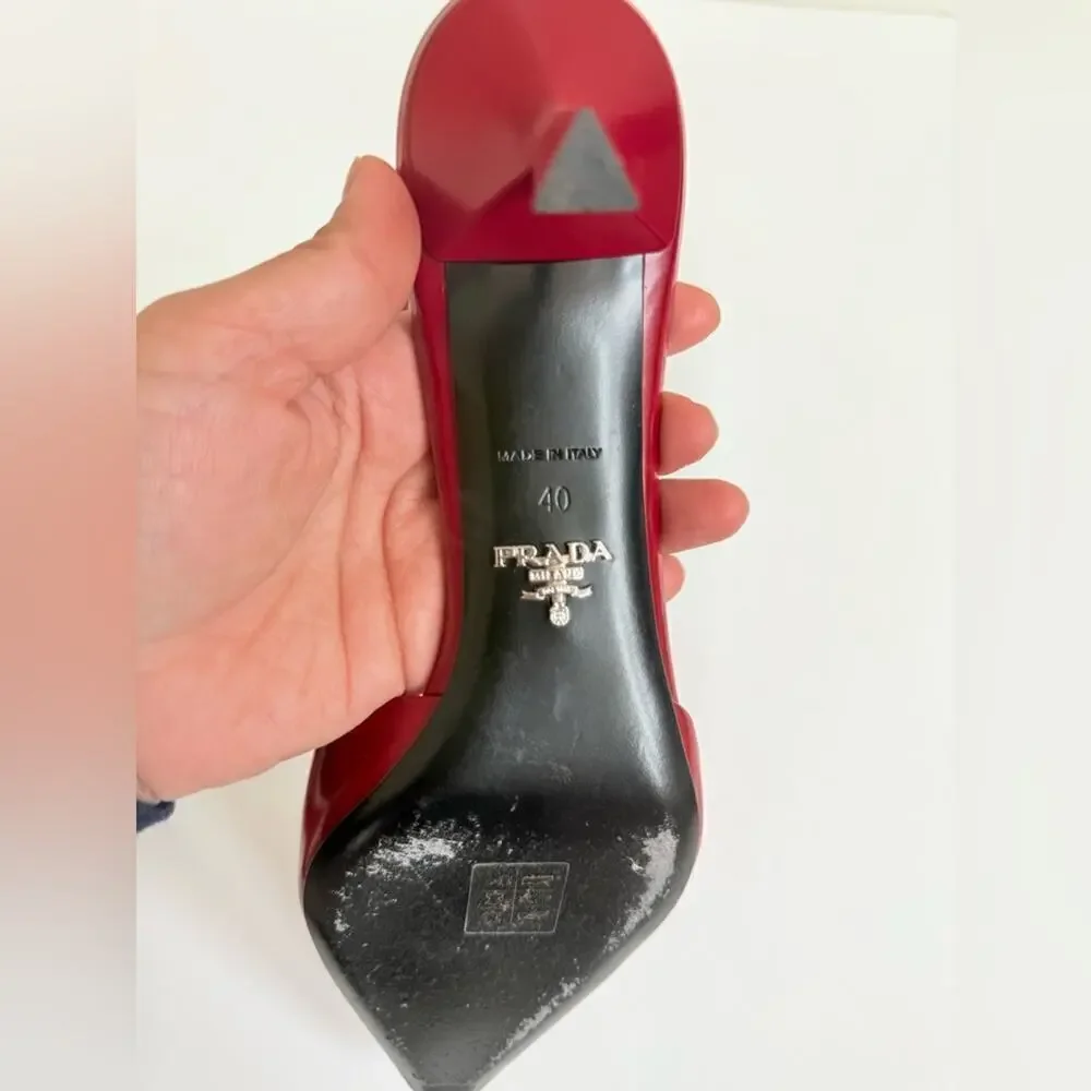 Prada Scarlet Red Leather Logo Plaque pointed toe ankle strap pumps EU 40